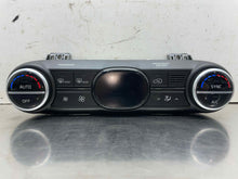 Load image into Gallery viewer, Temperature Controls Kia Soul 2020 - NW662220
