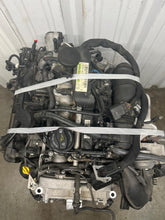 Load image into Gallery viewer, Engine Motor  MERCEDES GLA-CLASS 2019 - NW662922
