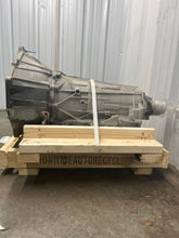 Load image into Gallery viewer, Transmission  SILVERADO 2500 PICKUP 2020 - NW663264
