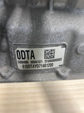 Load image into Gallery viewer, Transmission  SILVERADO 2500 PICKUP 2020 - NW663264
