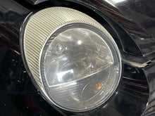 Load image into Gallery viewer, HEADLIGHT LAMP ASSEMBLY Ford Thunderbird 02 03 04 05 Right - NW663035
