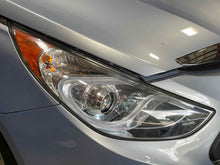 Load image into Gallery viewer, HEADLIGHT LAMP ASSEMBLY Sonata Sonata Hybrid 11 12 13 14 15 Right - NW663754
