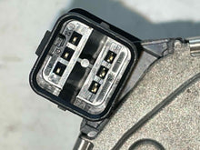 Load image into Gallery viewer, THROTTLE BODY BMW 335i X6 X5 640i X3 535i 2011 11 2012 12 2013 13 - NW663546
