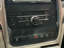 Load image into Gallery viewer, FRONT TEMPERATURE CONTROLS Jeep Grand Cherokee 11 12 13 - NW663905
