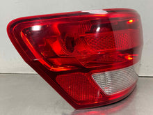 Load image into Gallery viewer, Tail Lamp Light  GRAND CHEROKEE 2012 - NW664068
