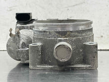 Load image into Gallery viewer, THROTTLE BODY Porsche Cayenne 2004 04 2005 05 2006 06 - NW664289
