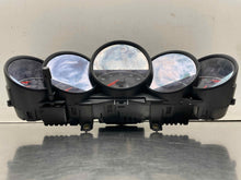 Load image into Gallery viewer, SPEEDOMETER CLUSTER Porsche Cayenne 2017 17 2018 18 - NW664781
