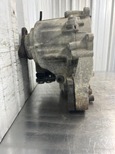 Load image into Gallery viewer, TRANSFER CASE 535i 535i Gt 550i 550i Gt 750 HYBRID 750i 750il B7 10-12 - NW665196
