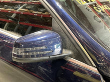 Load image into Gallery viewer, SIDE VIEW DOOR MIRROR C250 C300 C350 C63 12 13 14 Right - NW664834
