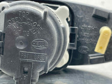 Load image into Gallery viewer, FOG LIGHT Jaguar S Type XJ8 2000 00 2001 01 02 03 04 05 06 07 Right - NW665988

