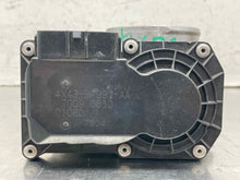 Load image into Gallery viewer, THROTTLE BODY Jaguar X Type 2005 05 2006 06 2007 07 08 - NW666109

