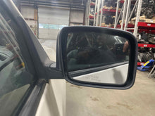 Load image into Gallery viewer, SIDE VIEW MIRROR Nissan Rogue 08 09 10 11 12 Power Right - NW666200
