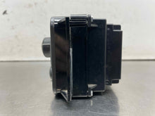 Load image into Gallery viewer, Temperature Controls Chevrolet Corvette 2004 - NW666021

