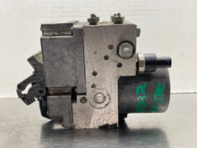Load image into Gallery viewer, ABS Pump Chevrolet Corvette 2004 - NW665655
