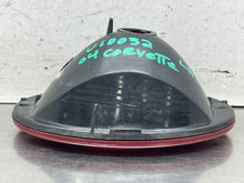 Load image into Gallery viewer, Tail Lamp Light Chevrolet Corvette 2004 - NW666357
