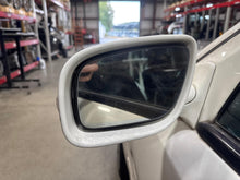 Load image into Gallery viewer, SIDE VIEW DOOR MIRROR E350 E550 E280 E300 E320 E63 07 08 09 Left - NW665945
