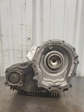Load image into Gallery viewer, TRANSFER CASE E300 E320 E350 E550 E63 2008 08 2009 09 - NW666353
