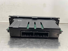 Load image into Gallery viewer, TEMPERATURE CONTROLS F250SD Pickup F350SD Pickup 05 06 07 - NW667512
