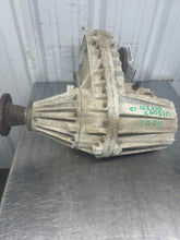 Load image into Gallery viewer, TRANSFER CASE F250SD Pickup F350SD Pickup F450SD Pickup F550SD Pickup 03-10 - NW667651
