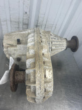 Load image into Gallery viewer, TRANSFER CASE F250SD Pickup F350SD Pickup F450SD Pickup F550SD Pickup 03-10 - NW667651
