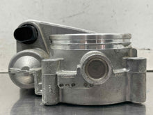 Load image into Gallery viewer, THROTTLE BODY BMW 530i 330i 525i 323i 325i Z4 2006 06 2007 07 2008 08 - NW667187
