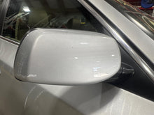 Load image into Gallery viewer, SIDE VIEW DOOR MIRROR 525i 528i 530i 535i 550i 2006-2010 Right - NW667118
