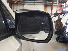 Load image into Gallery viewer, Side View Door Mirror Acura MDX 2019 - NW667928
