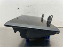 Load image into Gallery viewer, Info-Gps Screen  LEXUS IS300 2017 - NW667843
