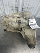 Load image into Gallery viewer, Transfer Case  SILVERADO 1500 PICKUP 2017 - NW668482
