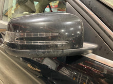 Load image into Gallery viewer, SIDE VIEW DOOR MIRROR C250 C300 C350 C63 12 13 14 Right - NW668408
