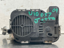 Load image into Gallery viewer, THROTTLE BODY Vw Beetle Jetta Rabbit 05 - 07 - NW668605
