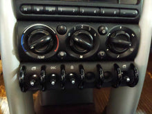 Load image into Gallery viewer, AC HEATER TEMP CONTROL Mini Cooper 2002 02 03 04 - 08 - NW668899
