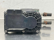 Load image into Gallery viewer, THROTTLE BODY Toyota Highlander Camry Scion TC Rav 4 Sienna Venza 2009 09 10 11 - NW669345
