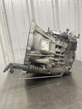 Load image into Gallery viewer, Transmission Mini Clubman 2017 - NW669677
