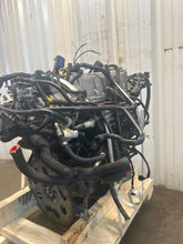 Load image into Gallery viewer, Engine Motor  CASCADA 2017 - NW670081
