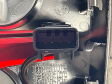 Load image into Gallery viewer, Tail Lamp Light  CASCADA 2017 - NW670148
