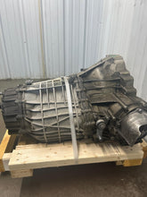 Load image into Gallery viewer, TRANSMISSION Audi A4 A5 2009 09 2010 10 2011 11 FWD - NW670367
