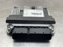 Load image into Gallery viewer, ECU ECM COMPUTER Audi A4 A5 2011 11 - NW670295
