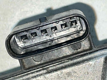 Load image into Gallery viewer, Throttle Body  BMW 228I 2022 - NW670652
