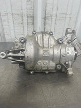 Load image into Gallery viewer, TRANSFER CASE 228I X1 X2 Clubman Countryman 16 17 18 19 20 - NW670880

