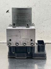 Load image into Gallery viewer, ABS Pump Mercedes-Benz SL55 2015 - NW670901
