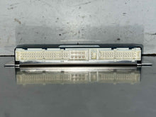 Load image into Gallery viewer, Computer Mercedes-Benz SL55 2015 - NW670570
