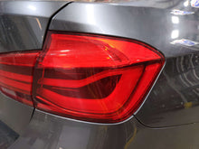 Load image into Gallery viewer, OUTER TAIL LIGHT LAMP 320i 328D 328i 330E 330i 340i M3 16-18 Right - NW672386
