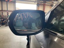 Load image into Gallery viewer, SIDE VIEW DOOR MIRROR Honda CR-V 2017 17 2018 18 2019 19 Left - NW672299
