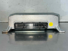 Load image into Gallery viewer, Radio Volkswagen Beetle 2014 - NW672226
