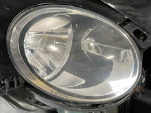 Load image into Gallery viewer, HEADLIGHT LAMP ASSEMBLY Beetle 12 13 14 15 16 17 18 19 Right - NW672111
