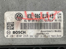 Load image into Gallery viewer, ECU ECM Computer Volkswagen Beetle 2014 - NW671992
