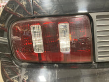 Load image into Gallery viewer, TAIL LIGHT LAMP ASSEMBLY Ford Mustang 05 06 07 08 09 Left - NW672536

