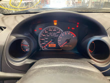 Load image into Gallery viewer, Speedometer Cluster Mitsubishi Eclipse 2005 - NW672642
