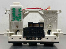 Load image into Gallery viewer, Temperature Controls Mitsubishi Eclipse 2005 - NW672496
